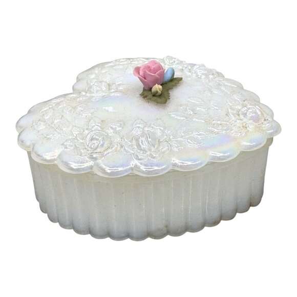 Fenton Pearly Sentiments Opaline Iridescent Heart Shaped Glass Trinket Box 4" - Picture 6 of 10